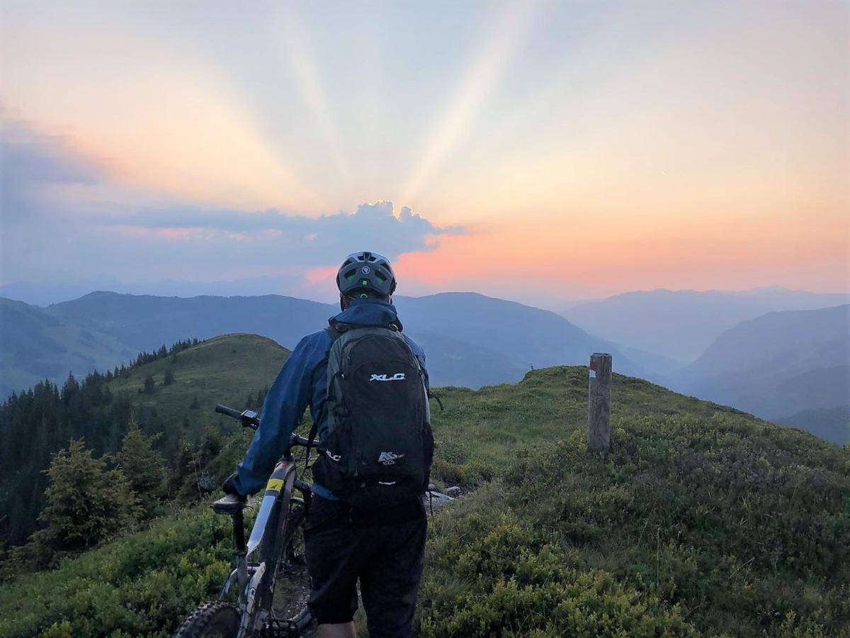 Am Zwoelferkogel Appartements Saalbach-Hinterglemm Esterno foto