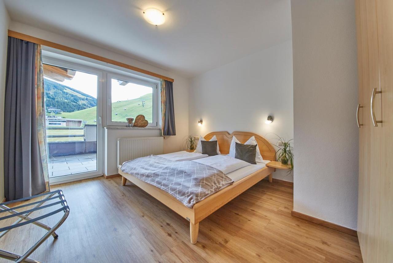 Am Zwoelferkogel Appartements Saalbach-Hinterglemm Esterno foto