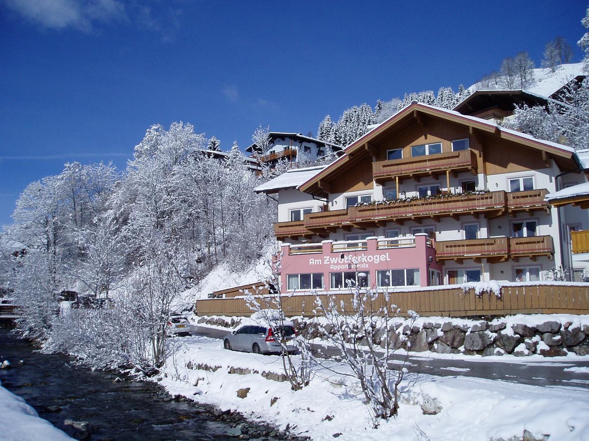 Am Zwoelferkogel Appartements Saalbach-Hinterglemm Esterno foto